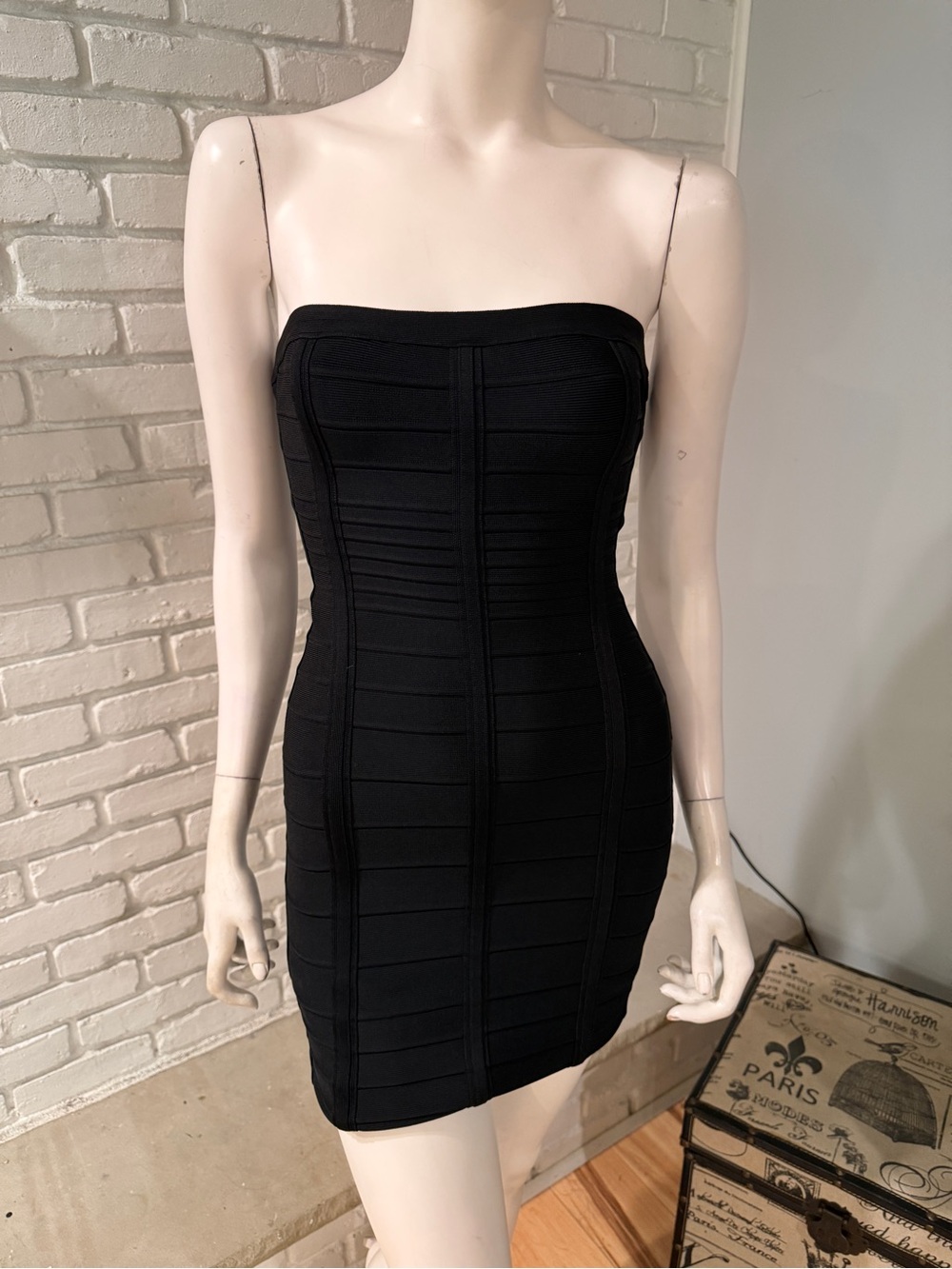 Hervé Léger Black Strapless Bandage Bodycon Mini Dress Size Small - Picture 9 of 15